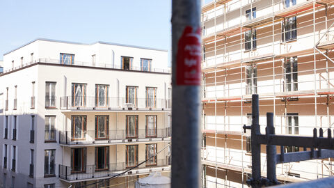 Baustelle einer Neubausiedlung