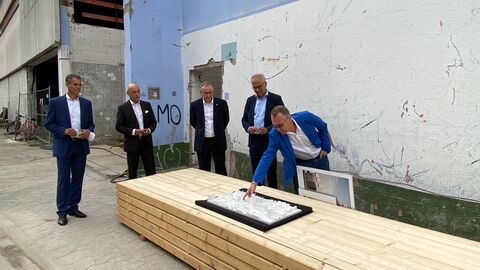 Tarek Al-Wazir auf der Sommertour 2021 in Offenbach Tarek Al-Wazir auf der Sommertour 2021 in Offenbach