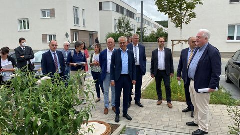 Hessischer Wirtschafts- und Wohnungsbauminister Tarek Al-Wazir bei der Sommertour 2021