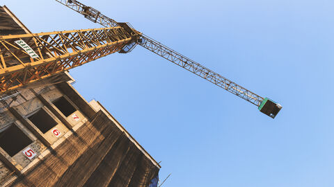 Bauen und Wohnen Baukran