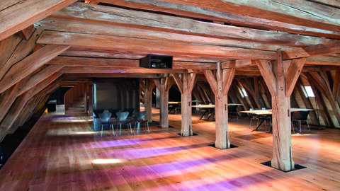 Innenansicht des sanierten Solmser Schlosses