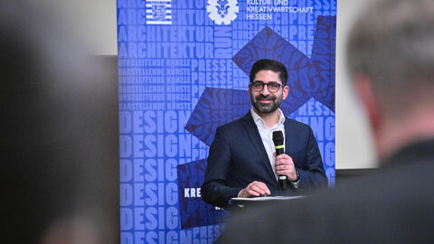 Wirtschaftsminister Kaweh Mansoori Wirtschaftsminister Kaweh Mansoori