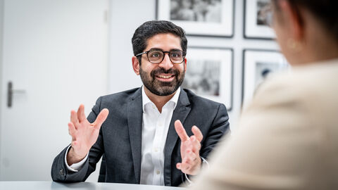 Kaweh Mansoori Kaweh Mansoori