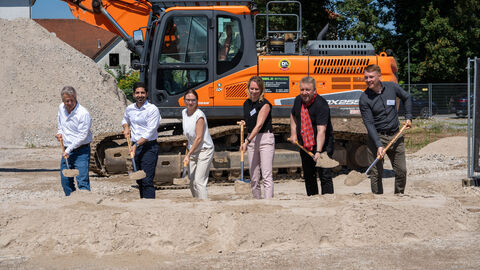 Spatenstich in Heppenheim