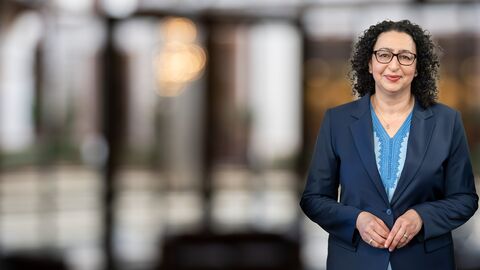 Staatssekretärin Lamia Messari-Becker