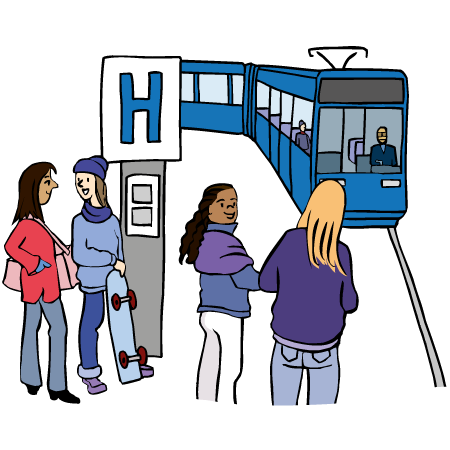 Menschen stehen an einer Haltestelle. Die Straßenbahn kommt.